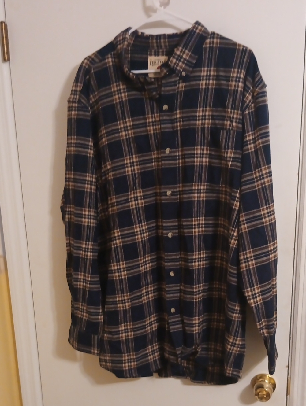 RedHead Navy and Tan Plaid Button-Down Shirt